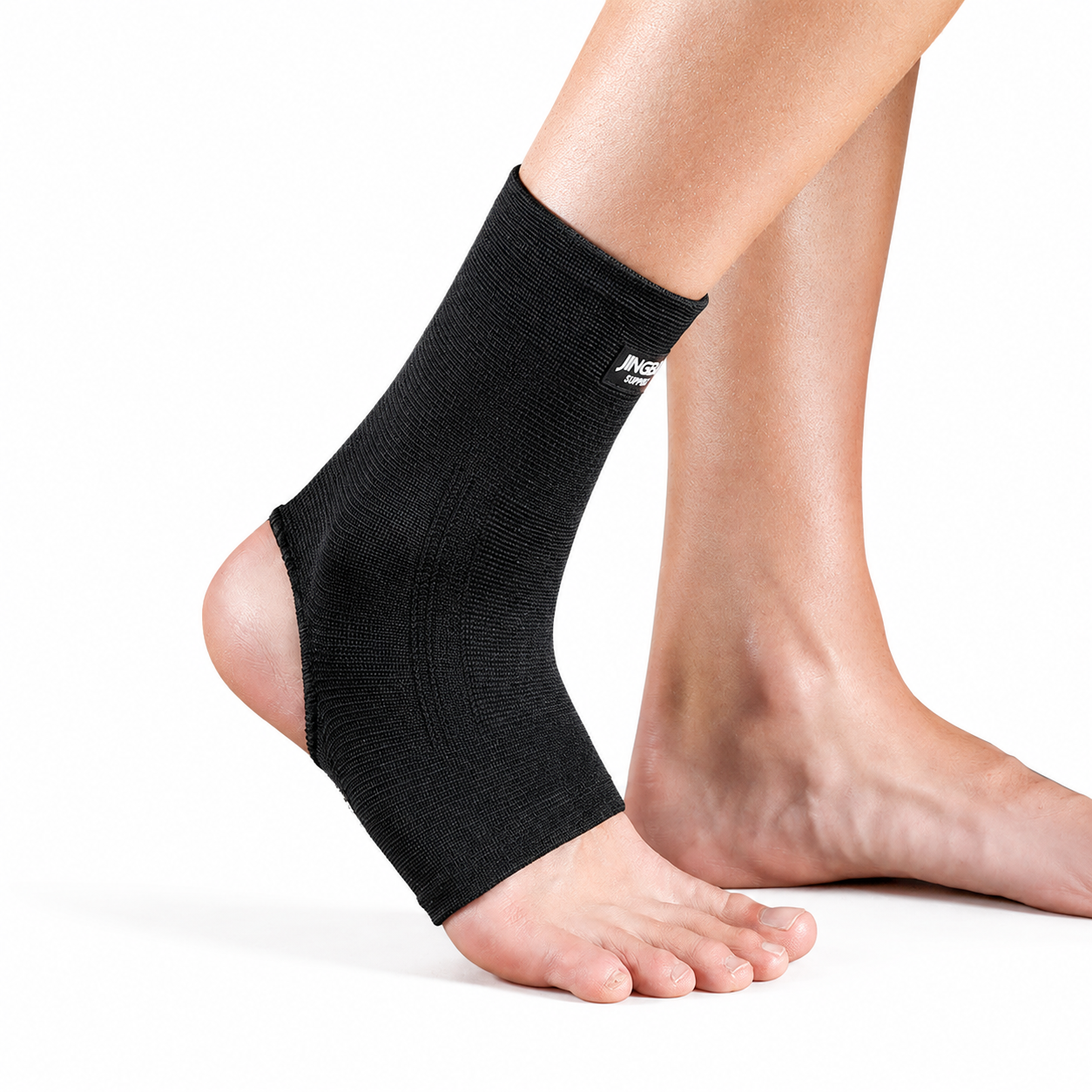 MOVENTRA Compression Ankle Support Sleeve – Stability & Recovery Support